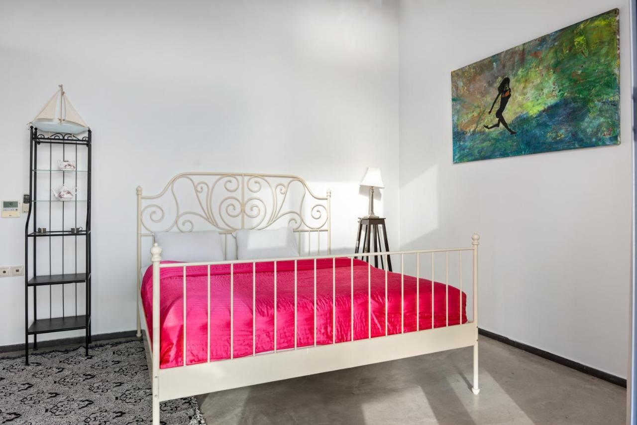 Serenity Boutique Suites Athánion Екстериор снимка