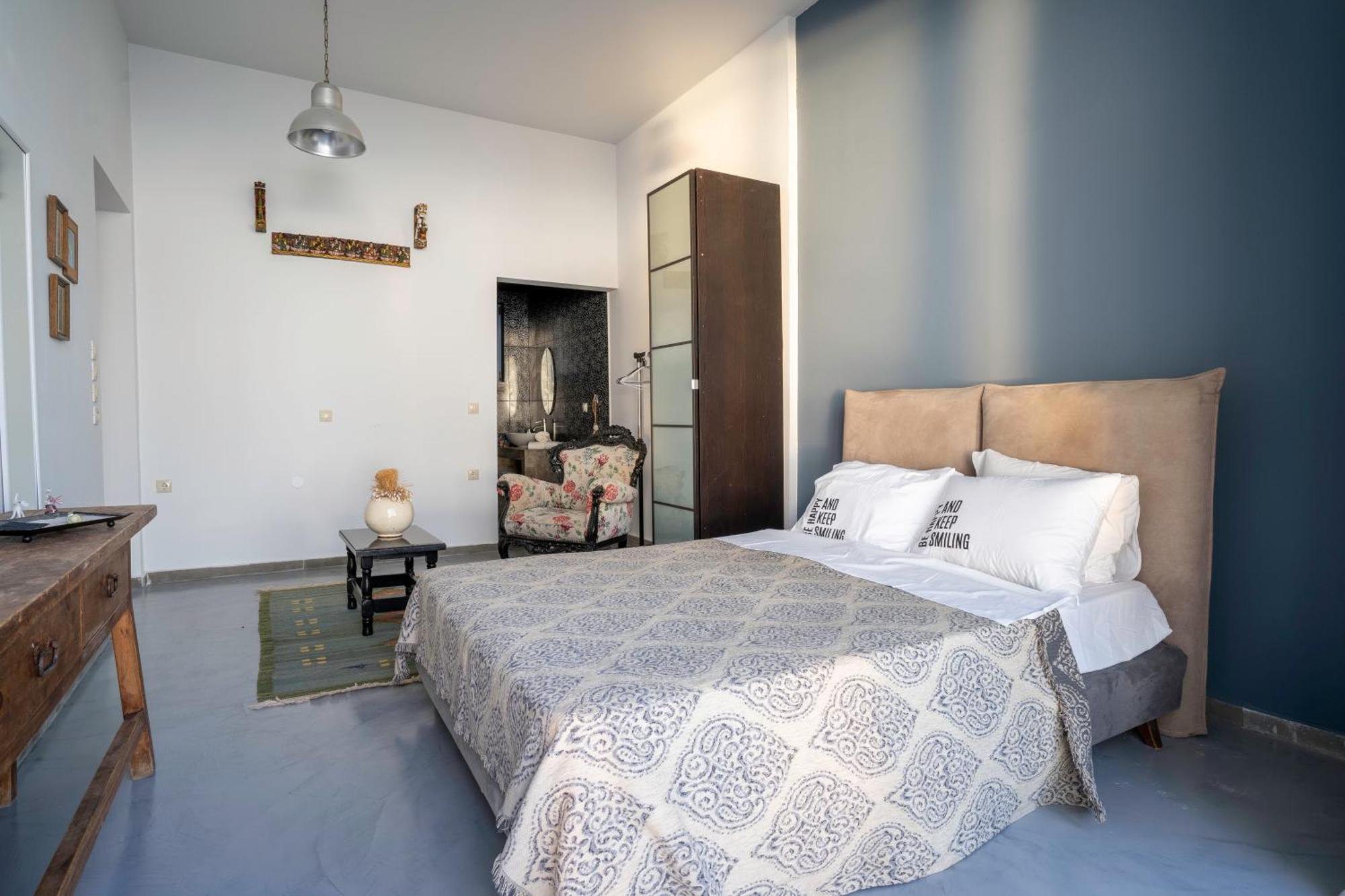 Serenity Boutique Suites Athánion Екстериор снимка